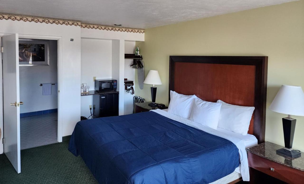 Nittany Budget Motel State College Bagian luar foto